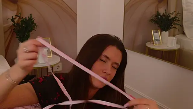 milaleoneli – Live XXX-chat