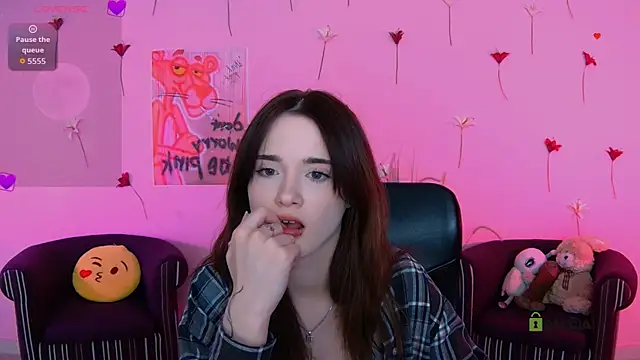 liana_kisses' Live XXX Chat