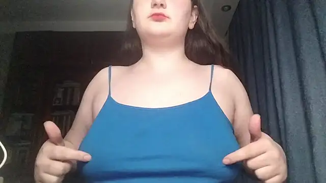 BeatriceMolands' Live XXX Chat