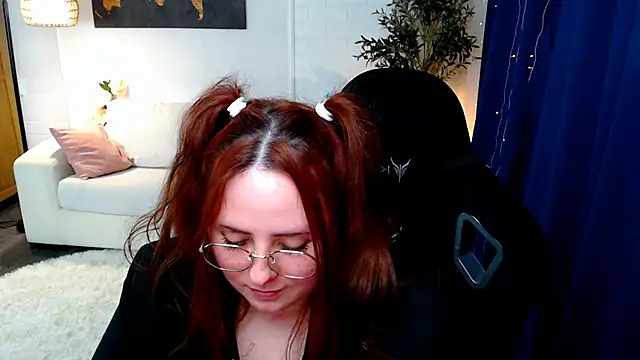 Hennessy_bunnyn Live XXX chat