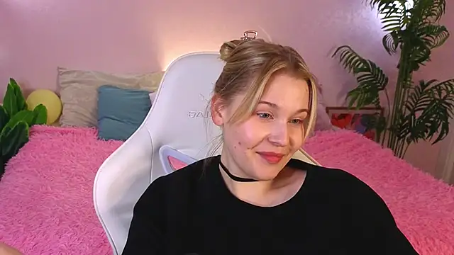 Colleen_Blake Adlı Modelin Canlı XXX Sohbeti