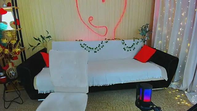 AlluringLookk 即時 XXX 聊天