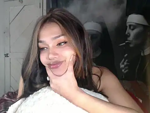 itsmekarinaaa's Webcam Show