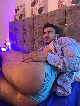 Chris_Clarck élő XXX-chatje