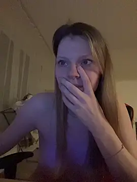 แชท XXX สดของ MaryHiggins