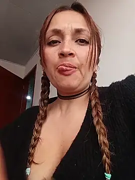 Alejandra_N – Naživo XXX chat