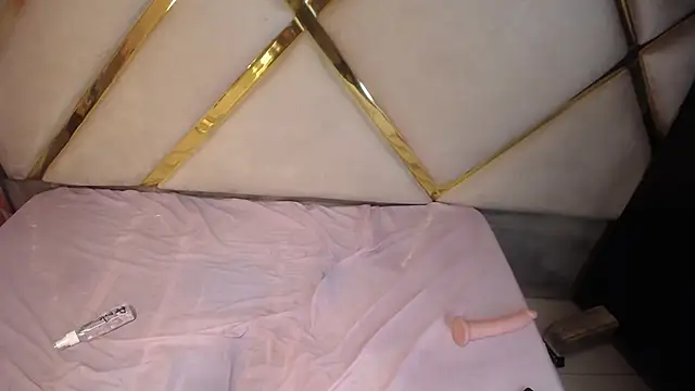 Alaia_Russo 라이브 XXX 채팅