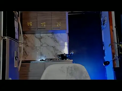 XXX chat uživo modela aprille15