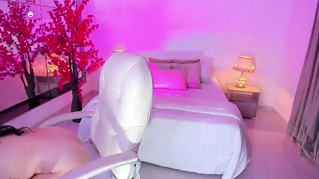 karlie_small Chat XXX in diretta