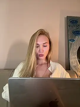 MariaTull – Naživo XXX chat