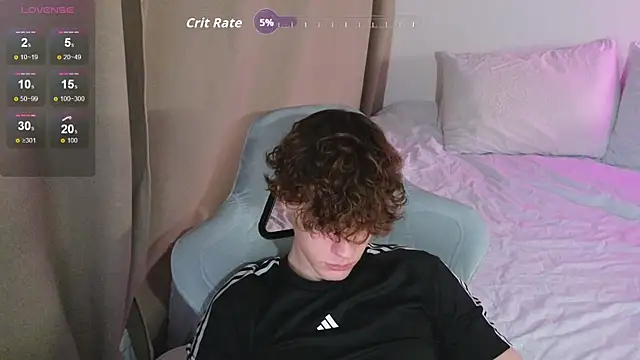 cute_thomasのライブXXXチャット