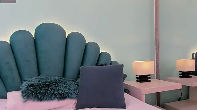 sharlott18 라이브 XXX 채팅