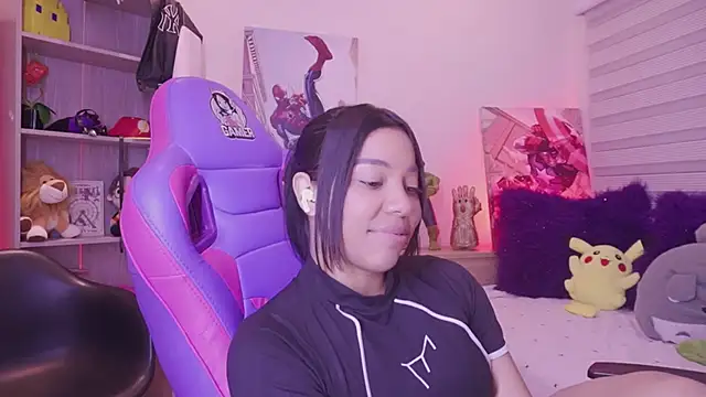 Chat XXX en directo de madelyn_rose_