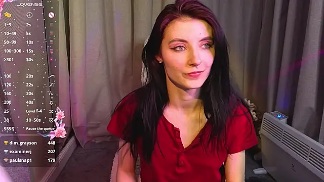 NicoleLuxeのライブXXXチャット