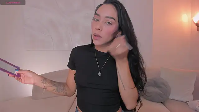 AmaliaCrus' Live XXX Chat