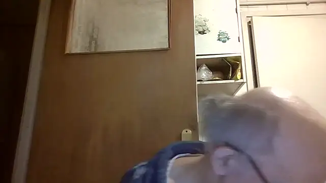 mariusica1@xh Live XXX-Chat