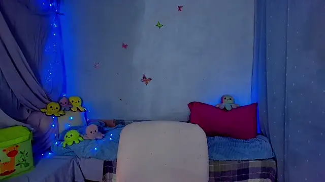 Chat XXX en directo de YourLizzyDoll