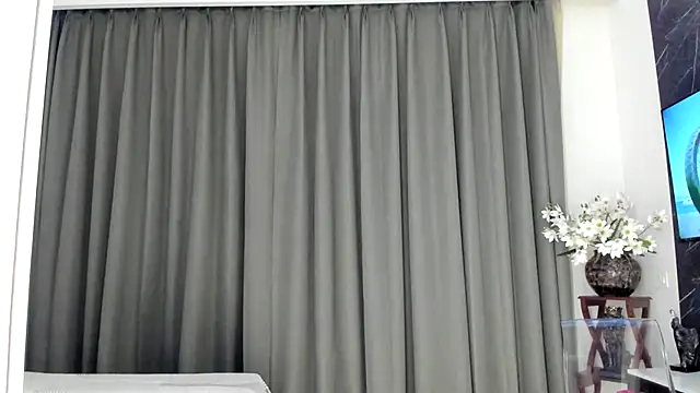 Bad_Girl_Kayra69 即時 XXX 聊天