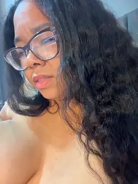 Chatroom XXX en direct de XMara