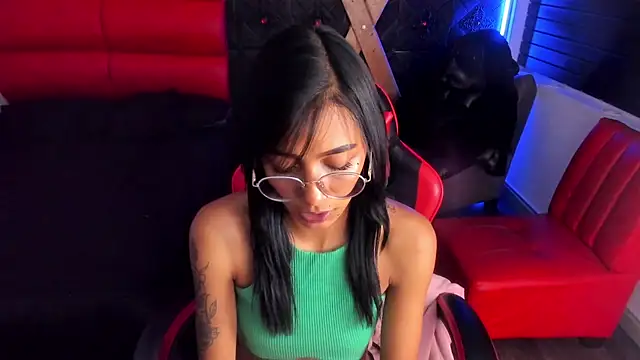 Chat XXX en directo de KarlaSlutSkinny__