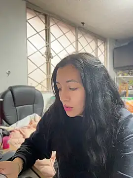 SALOME_KORLAND লাইভ XXX চ্যাট