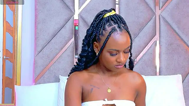 XXX chat uživo modela Sally-Noa