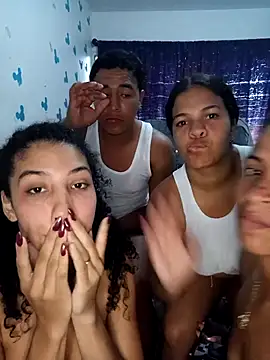 CurlyBitch Chat XXX live