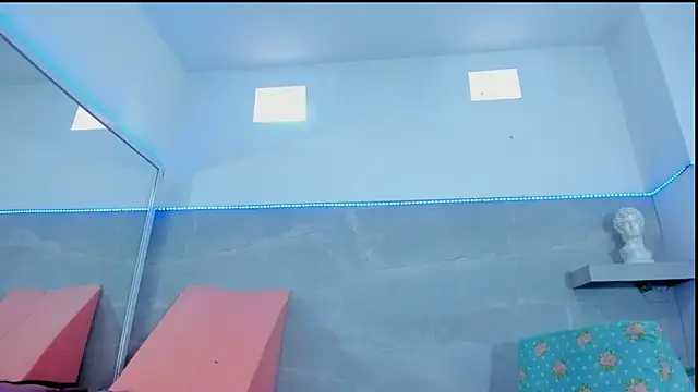 Kitty_Dream01 – webcam-show