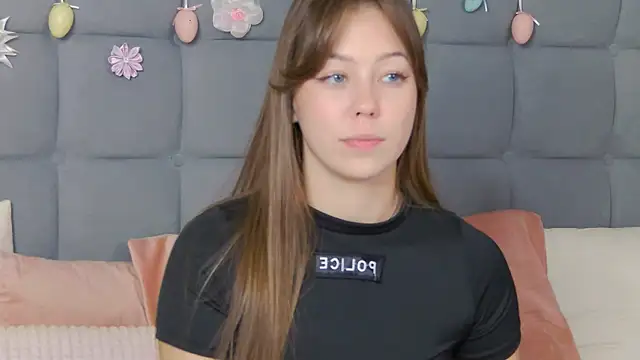 TheEmma Adlı Modelin Canlı XXX Sohbeti