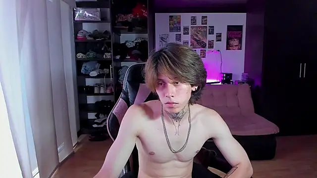 xIce_Boy: онлайн-секс-чат