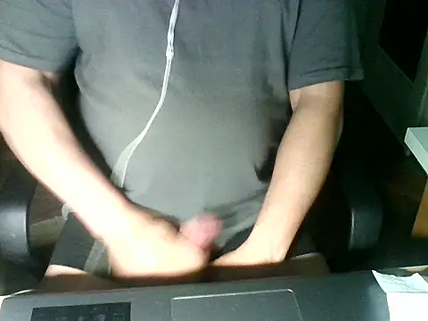 zee06 Adlı Modelin Web Kamerası Şovu