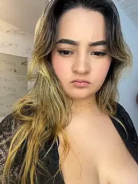 Antonella_Julieta's Live XXX Chat