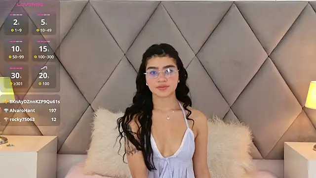 Онлайн чат XXX OliviaDiaz