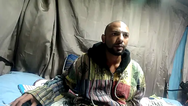 Camodick Adlı Modelin Web Kamerası Şovu