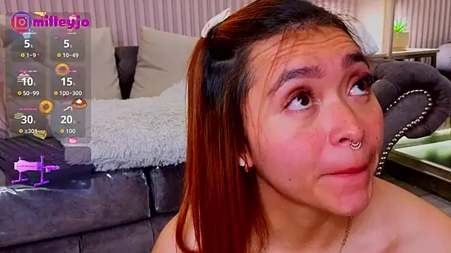 Živý XXX chat MilleyJones