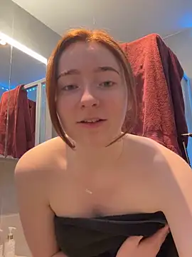 HoneyBunnyyyn Live XXX chat