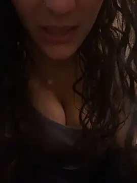 LaylaLush69 webcam show