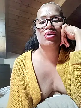 Pertunjukan Kamera Web caballota77