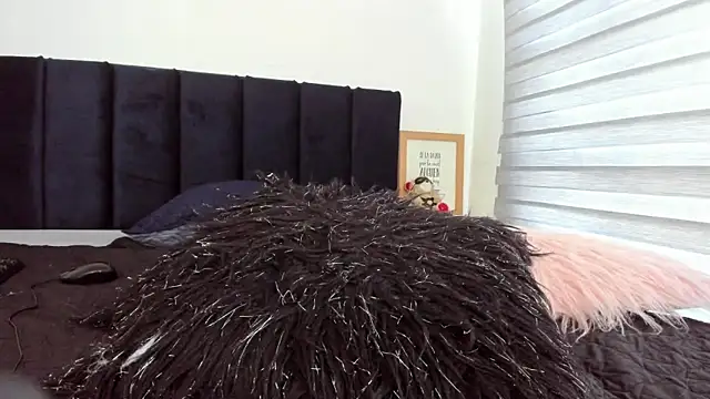 melanie_roux__のライブXXXチャット