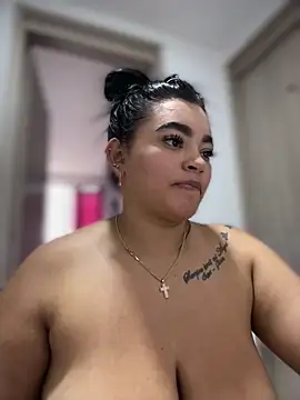 elizaferrer_: вебкам-шоу