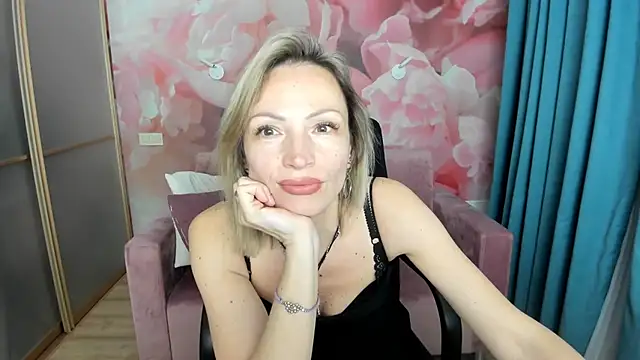 Webkamerová show AlinaMoor