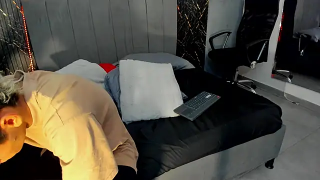 TedyX99 – Kamerová šou