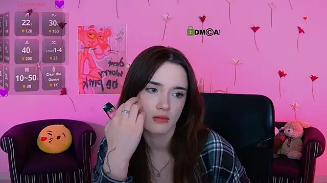 liana_kisses 现场XXX聊天