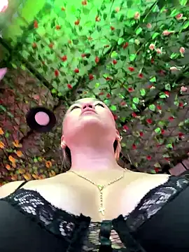 Danielavegax 现场XXX聊天