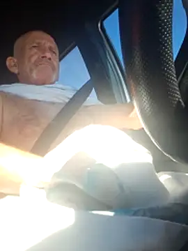 den-rock4u's Live XXX Chat