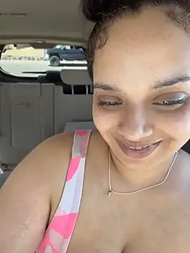 Chat +18 de CarmelaAnthony ao vivo