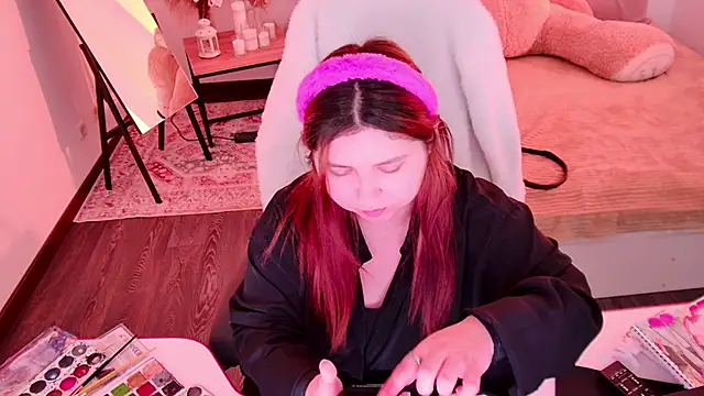 แชท XXX สดของ DiaAngell