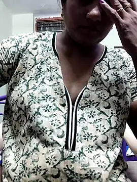 yamini1431's Webcam Show