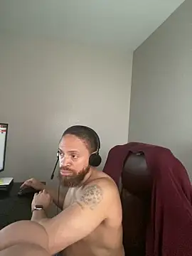 Chatroom XXX en direct de Fathero1time