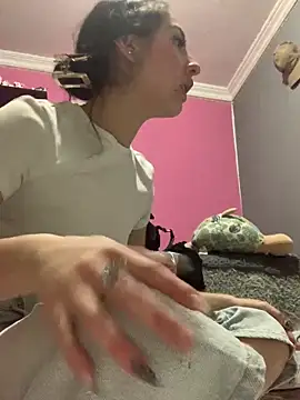 NickieCute- Webcam-Show